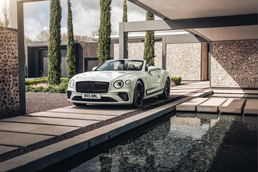 Bentley Continental 2023