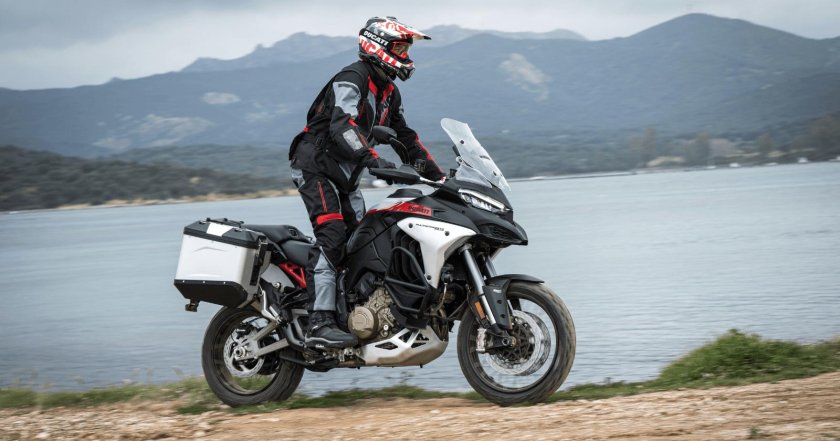Ducati multistrada v 4 s