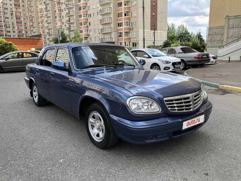 Волга ГАЗ 31105