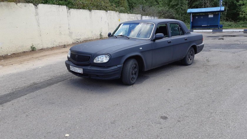 Волга ГАЗ 31105