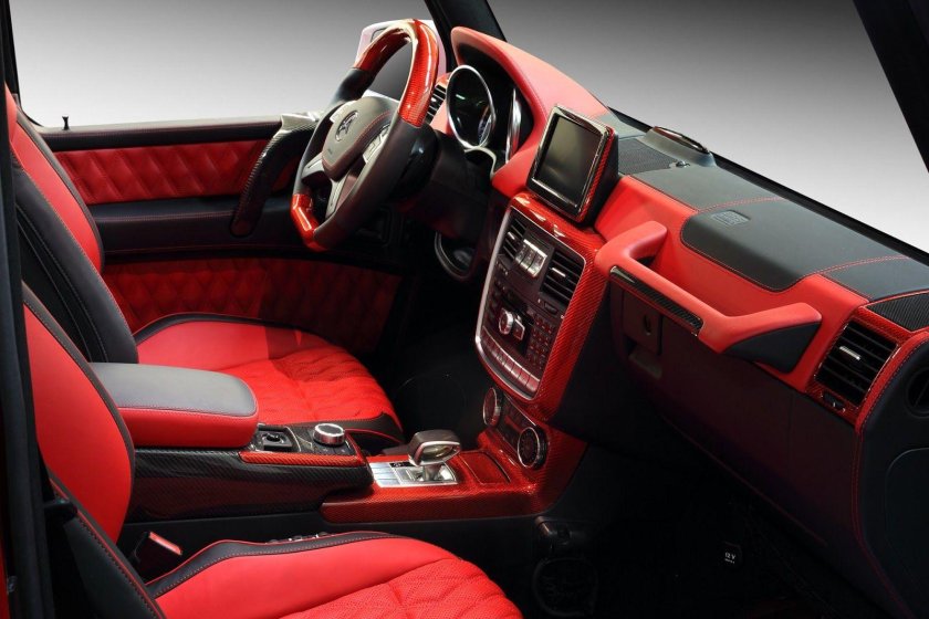 G63 AMG красный салон