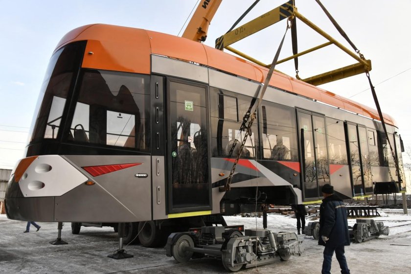 Трамвай УВЗ 71 415