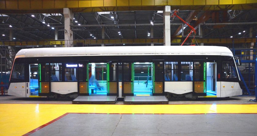 Трамвай Уралтрансмаш 71-415