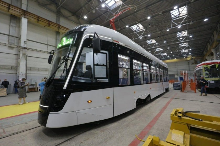 Трамвай Уралтрансмаш 71-415