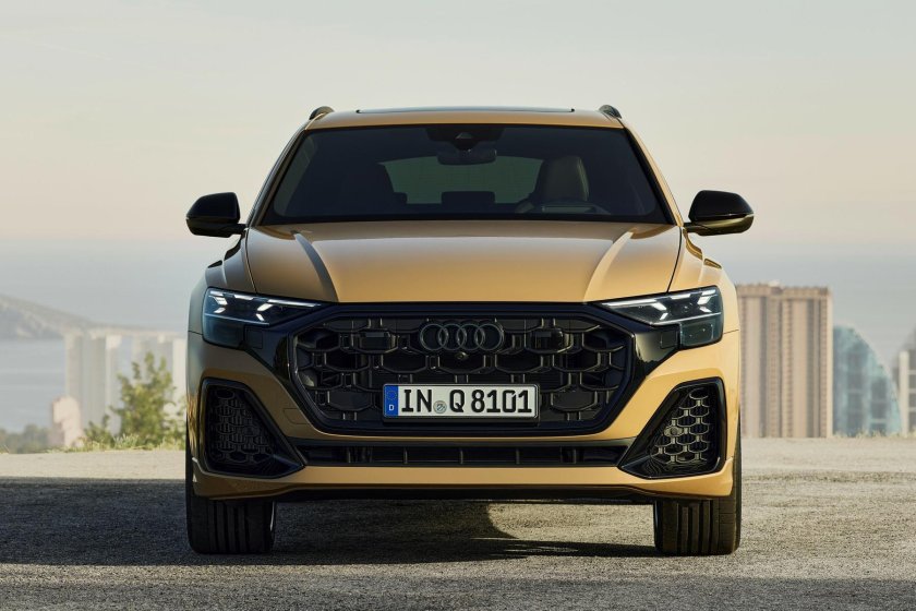 Audi q8 Etron