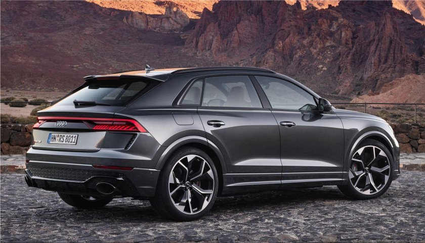 Новый Audi q8