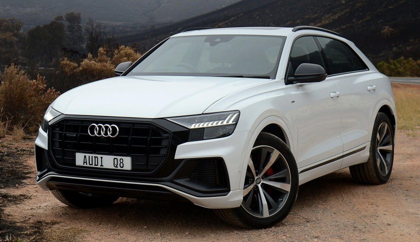 Audi q8 s-line
