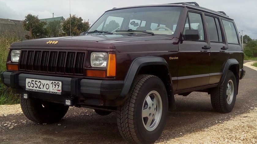 Jeep Cherokee XJ 2000