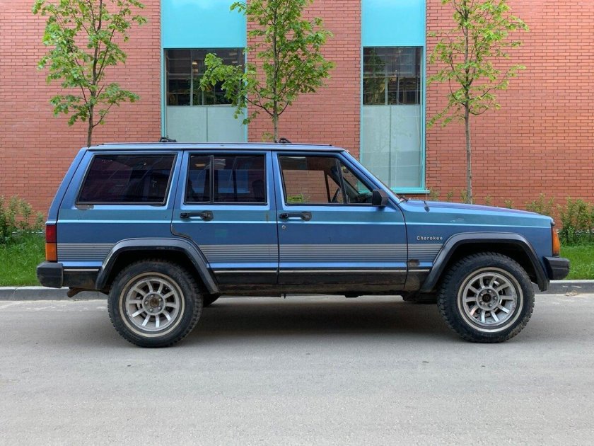 Jeep cherokee sport