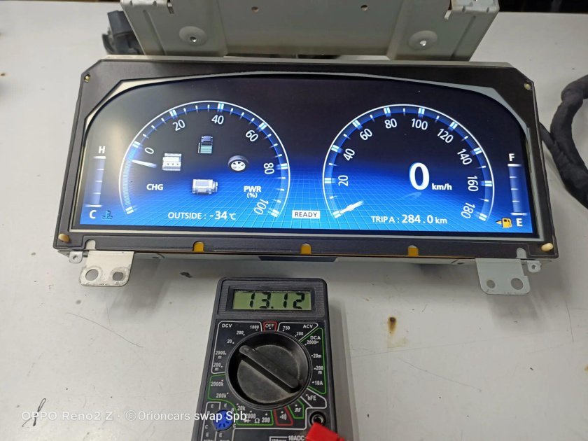 Приборная панель Crown 200