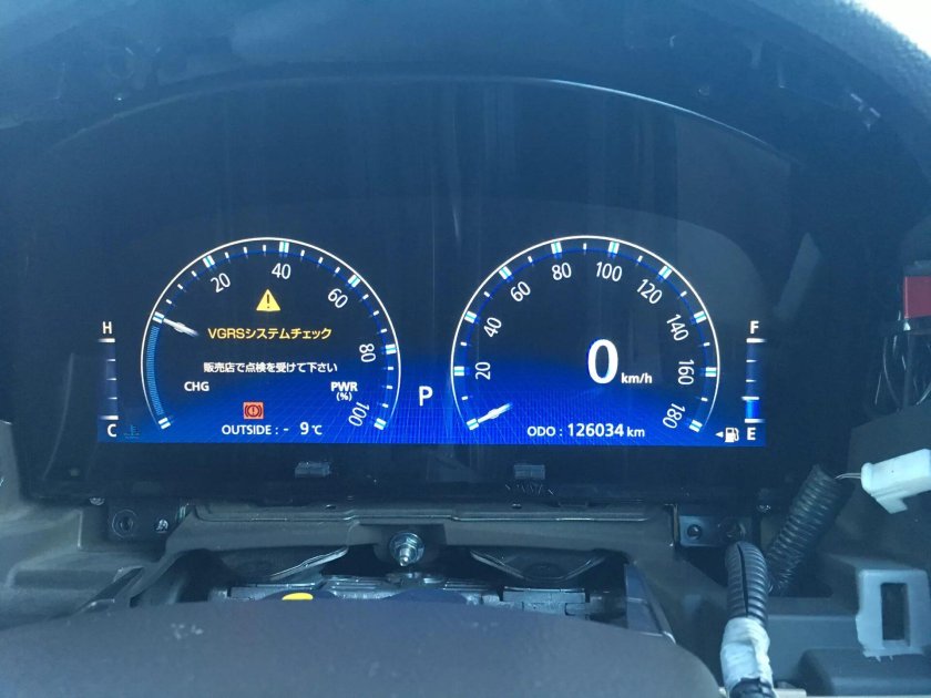 Toyota Crown спидометр