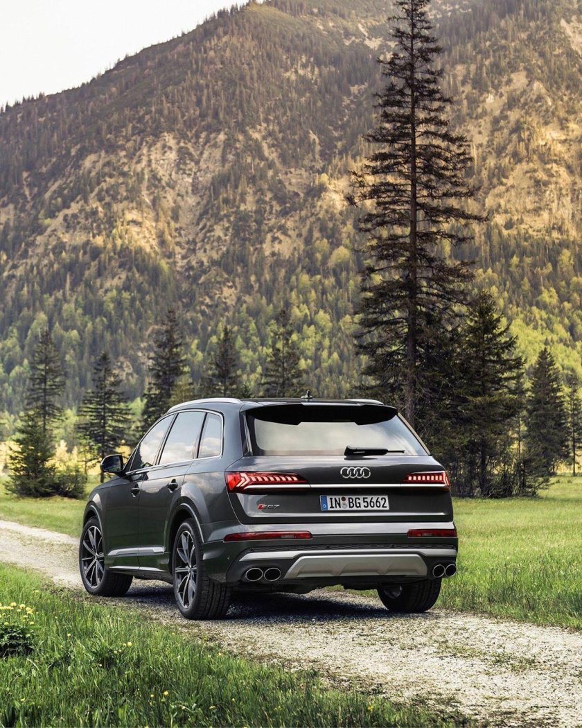 Audi q7 2021