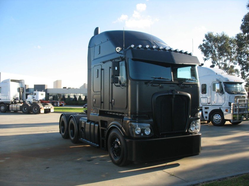 Тягач Kenworth k200