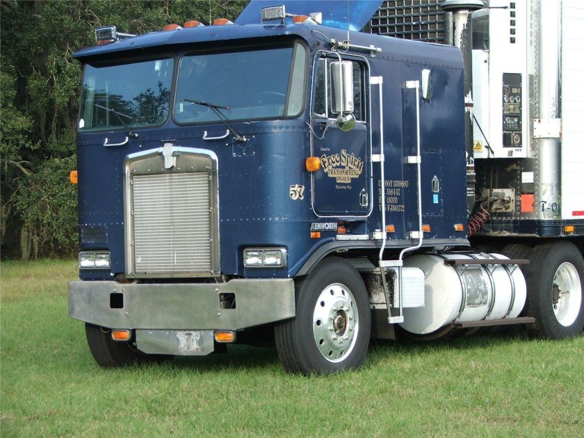 Kenworth 100