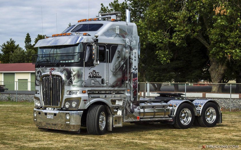 Тягач Kenworth k200