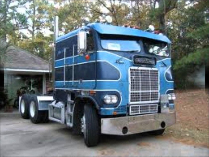 Фредлайнер кабовер