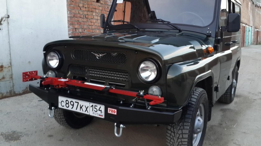 Бампер риф на УАЗ 469