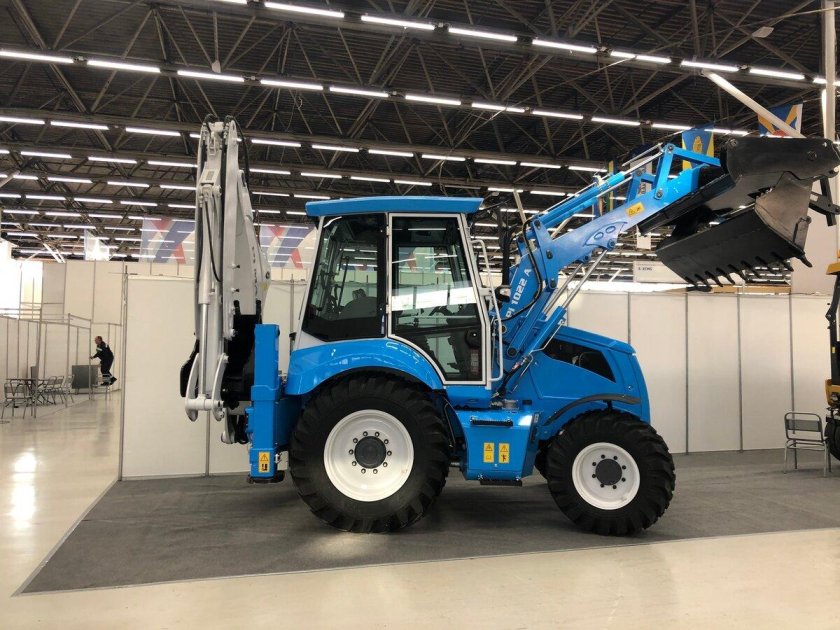 Pi Makina экскаватор-погрузчик