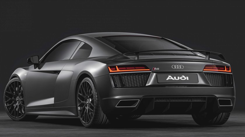 Audi r 8 v 10 plus