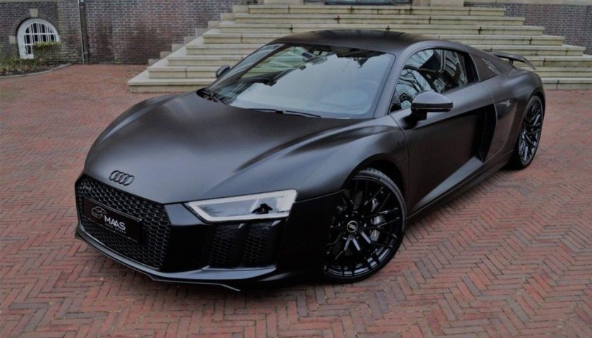 Ауди r8 черная матовая