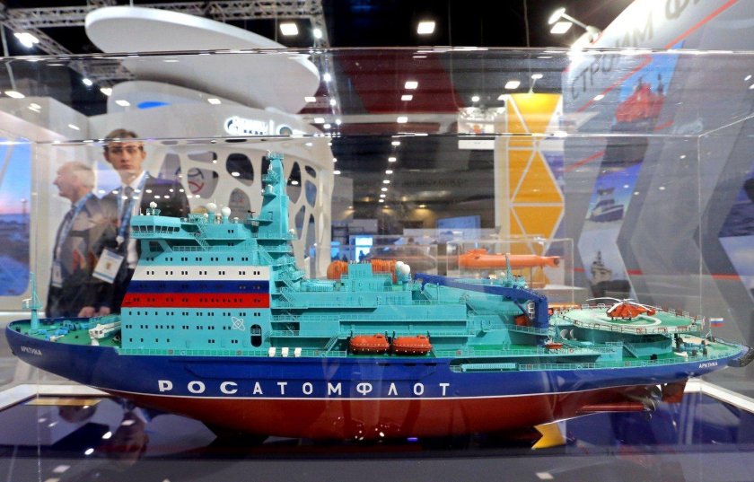 Иван Папанин ледокол