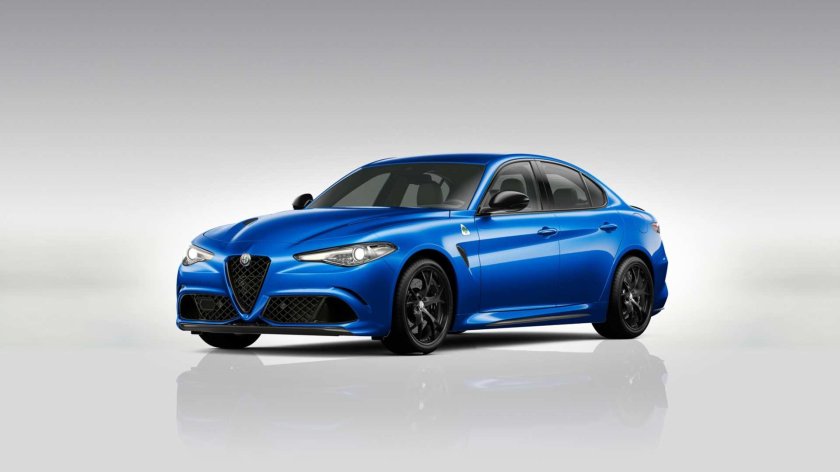 Alfa romeo giulia quadrifoglio 2024