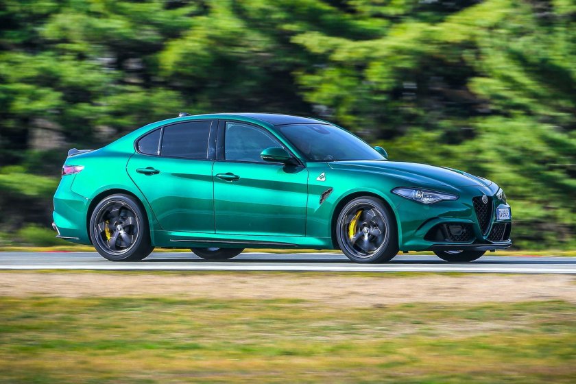 Alfa Romeo Giulia Квадрифолио