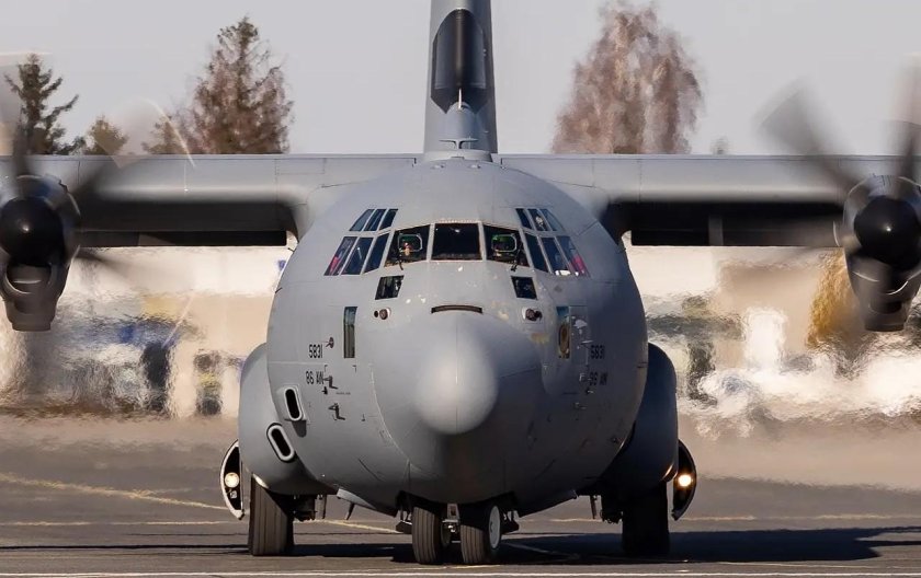 Lockheed cc130j Hercules