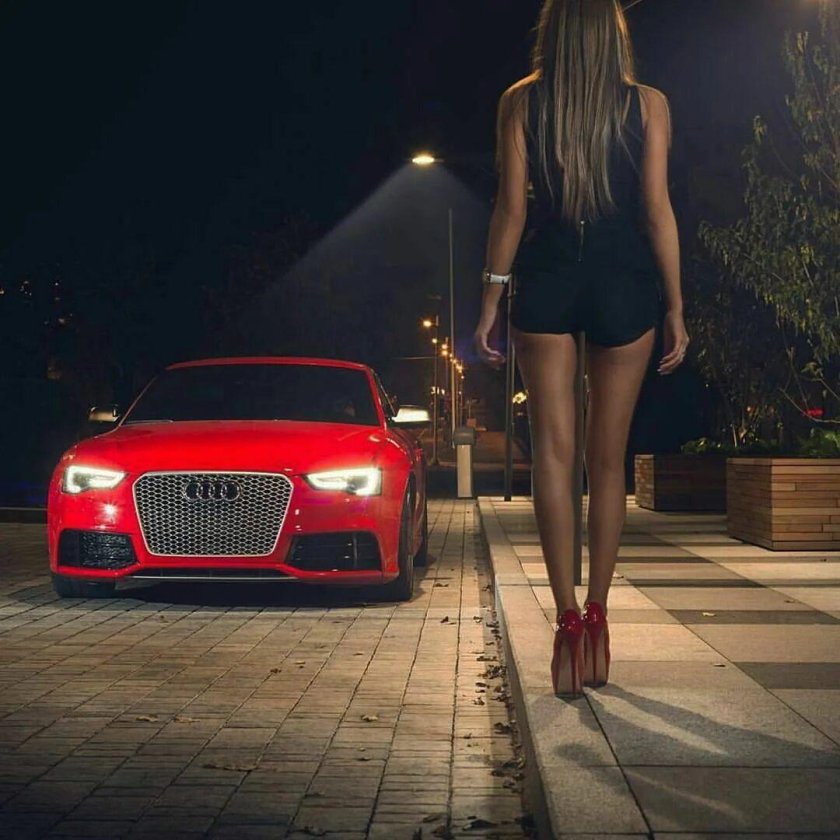 Ауди и девушки