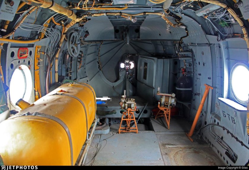 Космический челнок Буран кабина