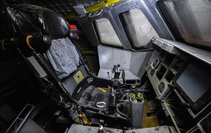 Кабина шаттла Буран