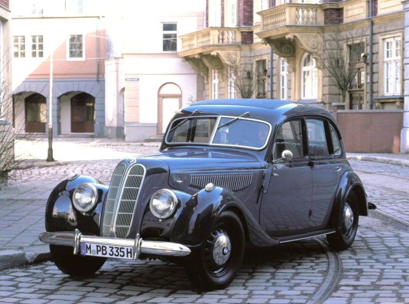 BMW 335 1939