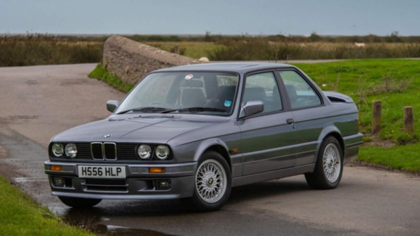 BMW e30 325i Coupe