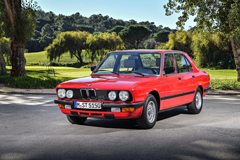 BMW 520i e28