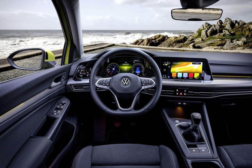 Volkswagen Golf 8 Interior