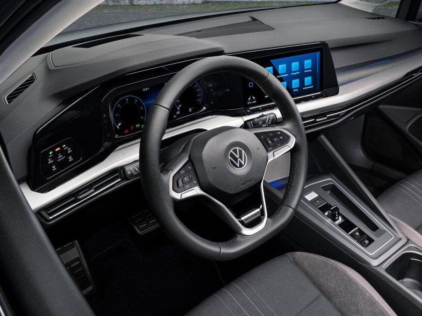 Volkswagen Golf 8 Interior