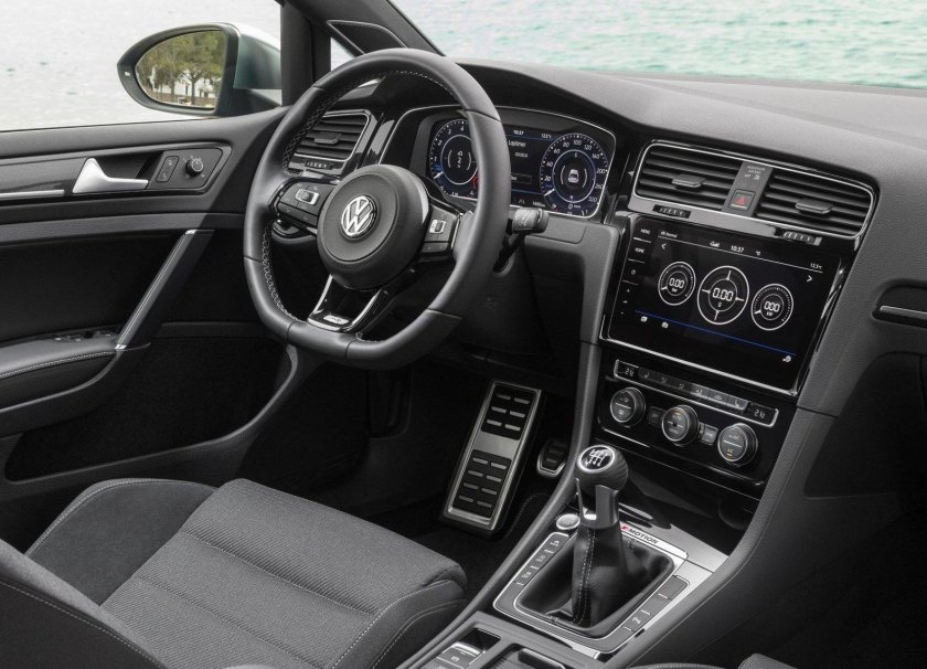 Volkswagen Golf 7 Interior