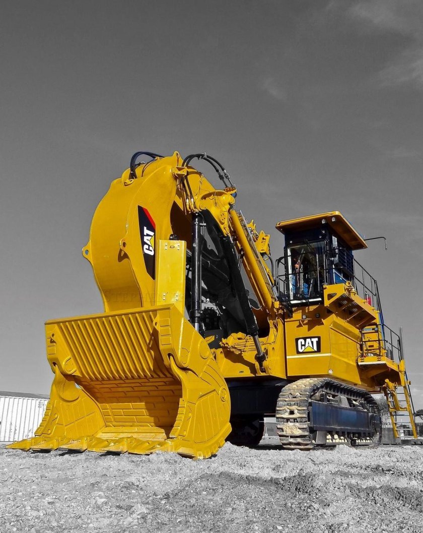 Дорожная техника Катерпиллер