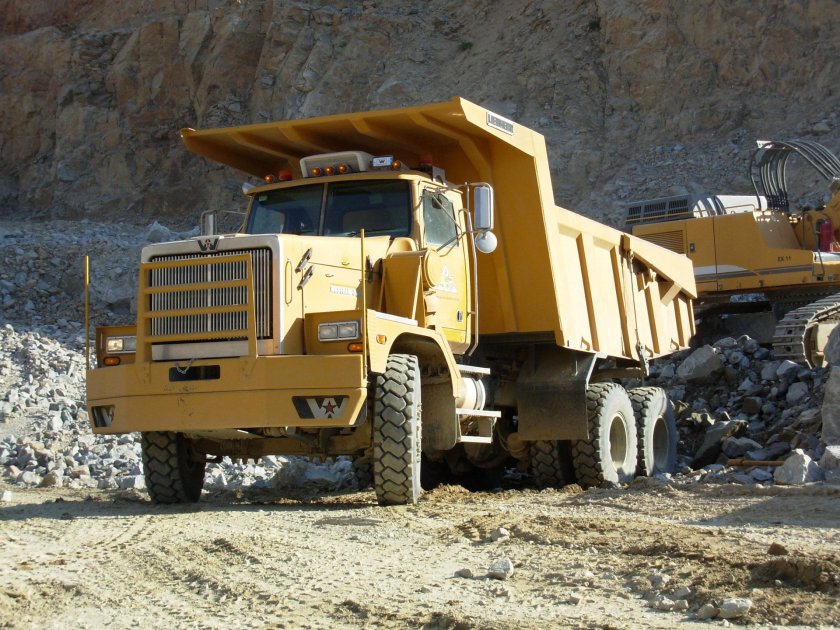 Грузовик Western Star 6900xd