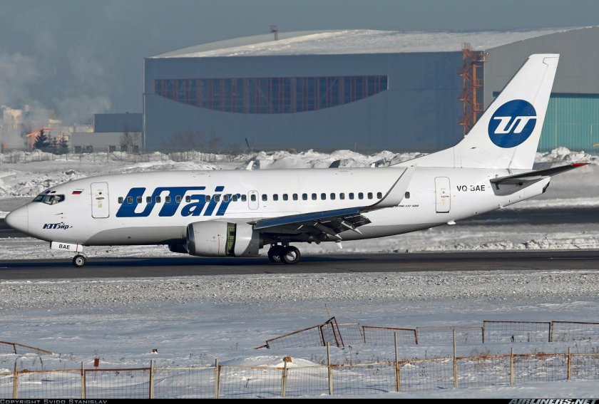 Boeing 737 ЮТЭЙР