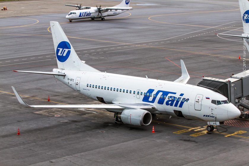 Боинг 737 UTAIR