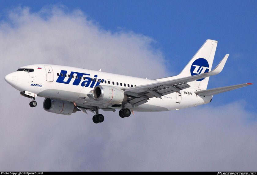 Боинг 737 ЮТЭЙР