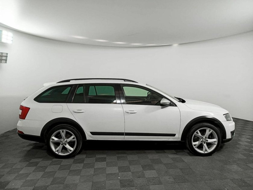 Skoda octavia универсал
