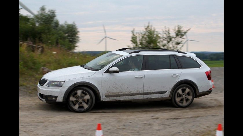 Skoda Octavia Scout 2012