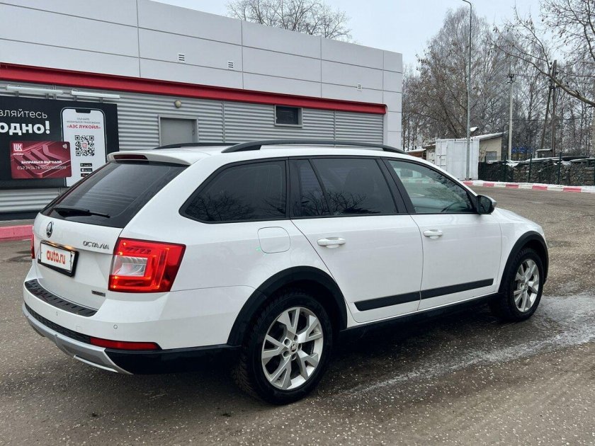 Октавия универсал 2015