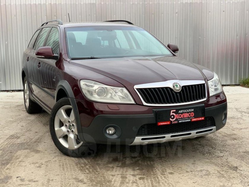 Шкода октавия скаут 2012