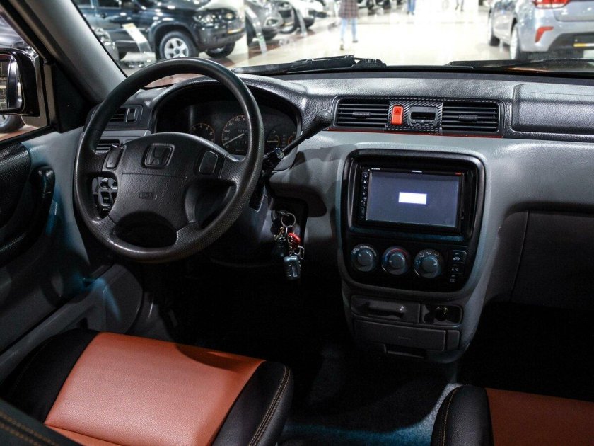 Хонда СРВ 2000 салон