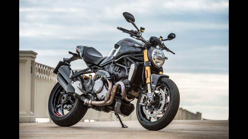 Ducati Monster 1200