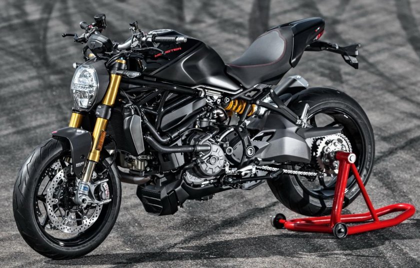 Ducati Monster 1200s