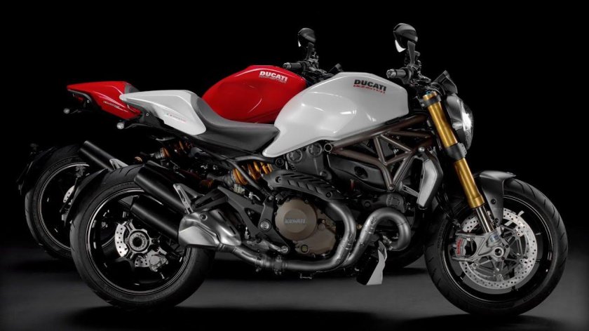 Ducati Monster 1200s